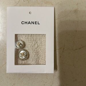 Chanel replacement buttons